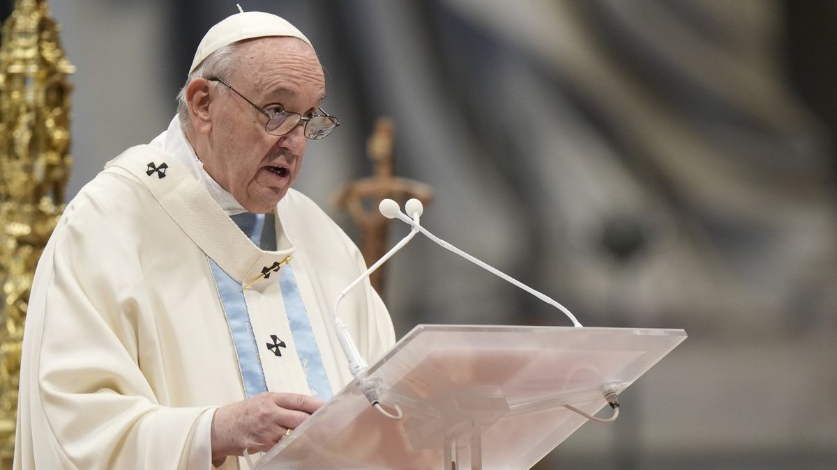Násilí na ženách je urážkou Boha, uvedl papež při novoročním mši